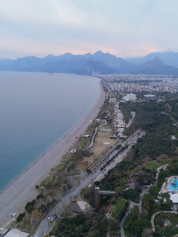 Antalya Konyaaltı sahili havadan